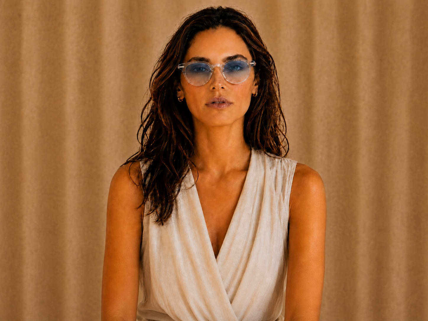 Lunettes de soleil Capri ORIGINAL, monture transparente bleutée — Montivento