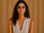 Lunettes de soleil Saint-Tropez SIGNATURE, monture translucide rose poudré, verres noir dégradé — Montivento